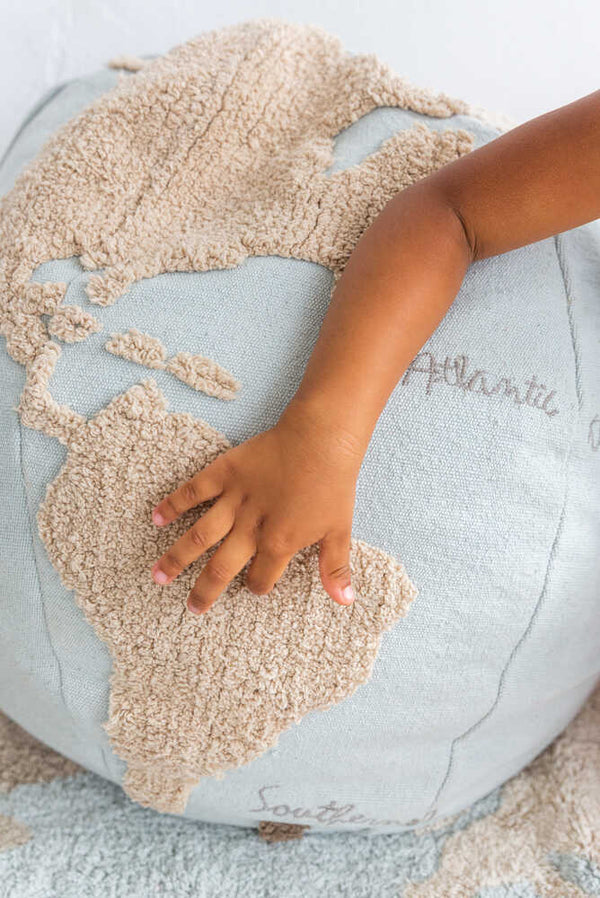 Pouf World Map